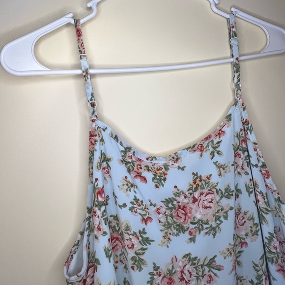 Ninexis Ruffled Floral Tank Top - Picture 6 of 9